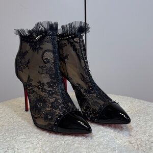 Elegant Black Lace Stiletto Heels  rep 41